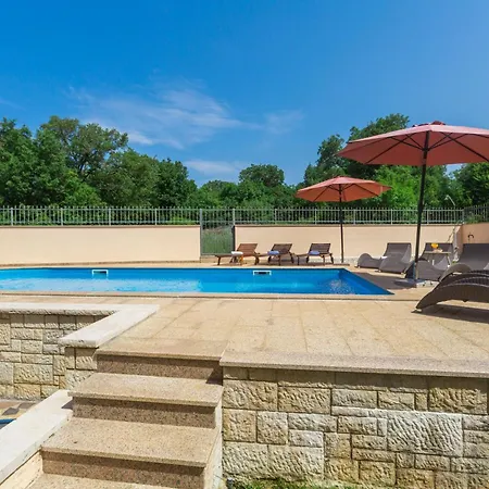 Marea 2 Mit Pool, 200m Vom Apartment